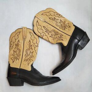 Ariat Leather Cowgirl boots (womens size 8)